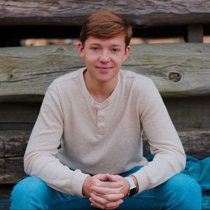 Meet your Posher, Hunter